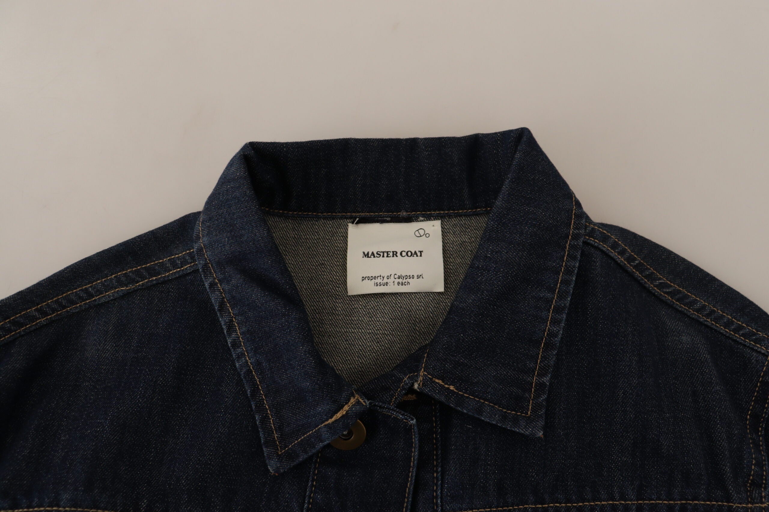 Master Coat Dark blue denim jacket with long sleeves and button placket